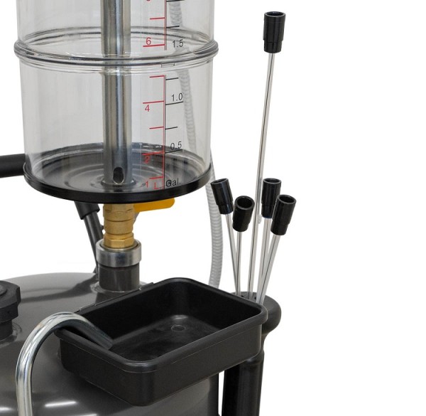 Ölauffangbehälter mit Absaugfunktion und Glasmessbehälter 85 l