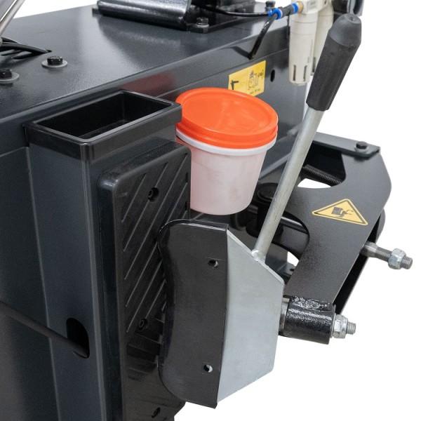 PKW Reifen Montiermaschine Weber Klassik Serie 1021